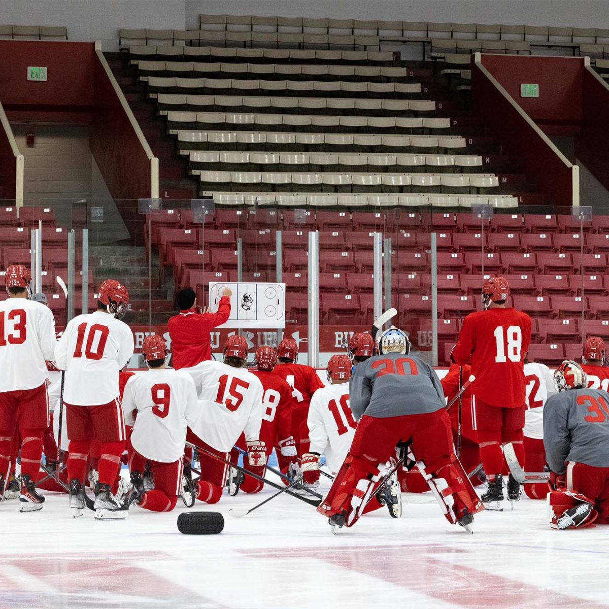 BU Mens Ice Hockey Opens Season under New Leadership BU Today Boston University