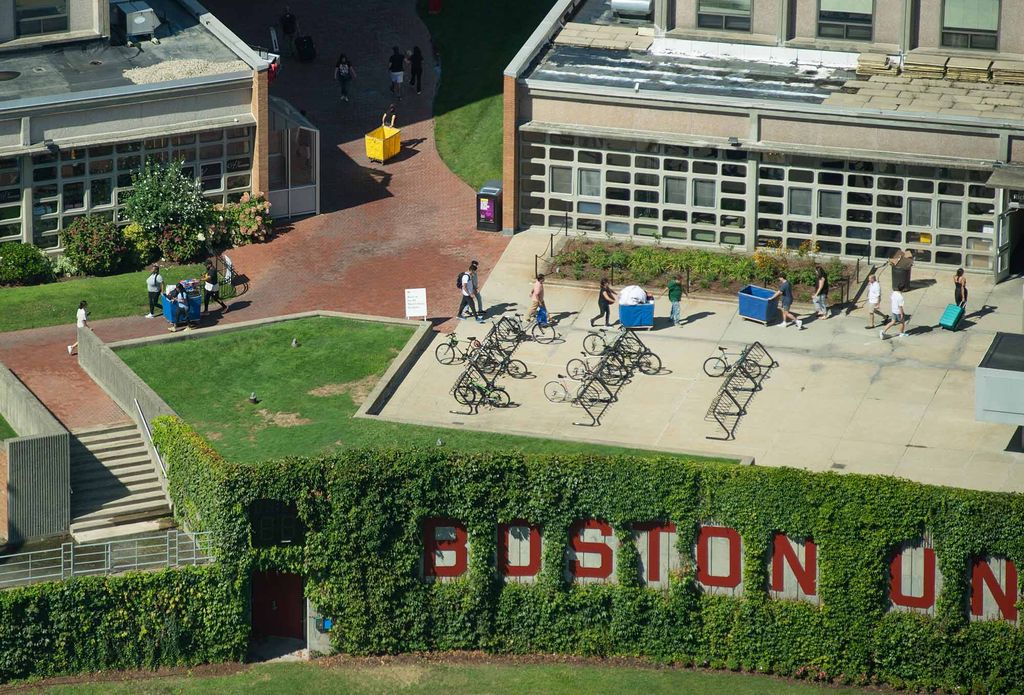 Photo: A view of move in on BU's West Campus from the 26th floor of StuviII. People are seen below using large blue carts to move their items to their dorms.