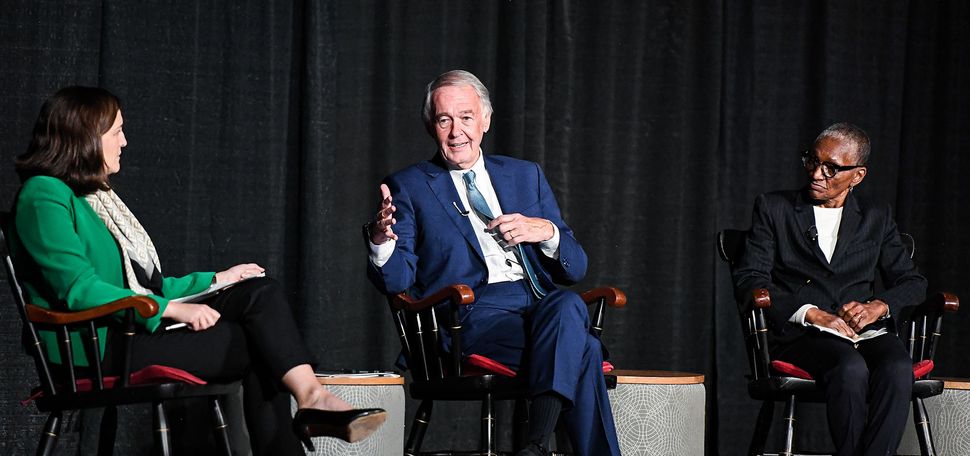 US Senator Ed Markey (Hon.’04) (D-Mass.) at the symposium Sustainability, Health Equity, and Antiracism in the 21st Century, presented by BU’s Center for Antiracist Research, with Katharine Lusk (left), BU Initiative on Cities codirector, and Thea James, a BU Aram V. Chobanian & Edward Avedisian School of Medicine associate professor of emergency medicine.