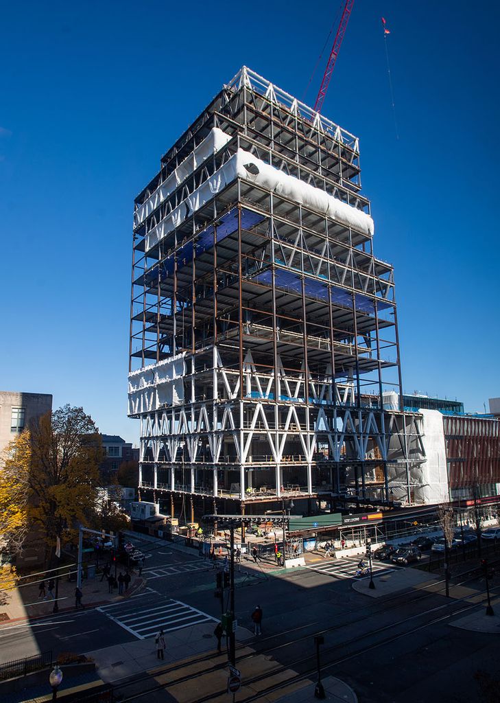 Photo of the data sciences building before the cantilevers were removed.