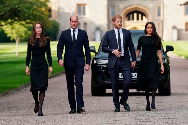 PA REVIEW OF THE YEAR 2022 File photo dated 10/09/22 - The Princess of Wales, the Prince of Wales and the Duke and Duchess of Sussex walk to meet members of the public at Windsor Castle in Berkshire following the death of Queen Elizabeth II on Thursday. Issue date: Tuesday December 20, 2022. (Press Association via AP Images)