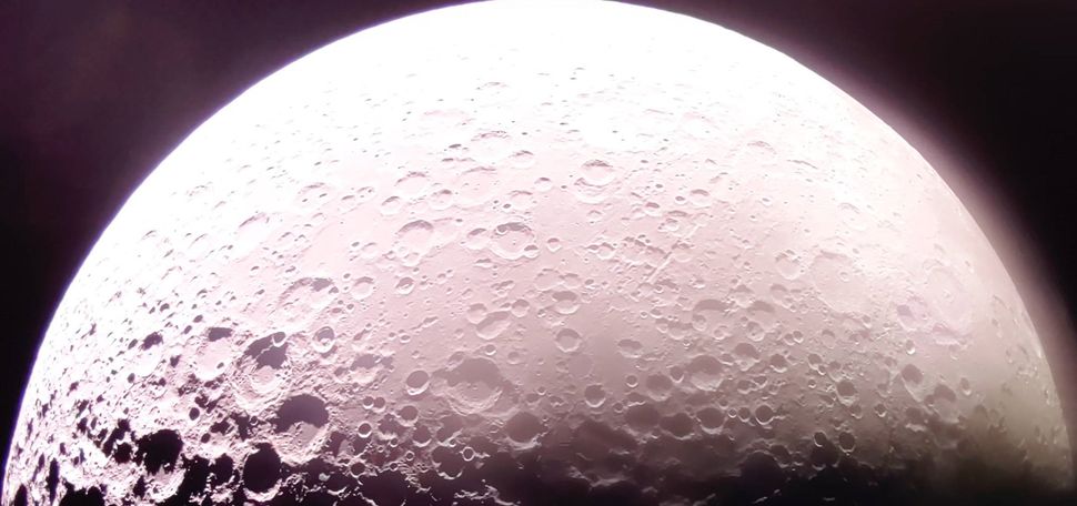 Image of the moon