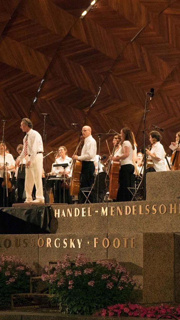 Photo: The Longwood Symphony Orchestra performing at the Hatch Bandshell in Boston, MA