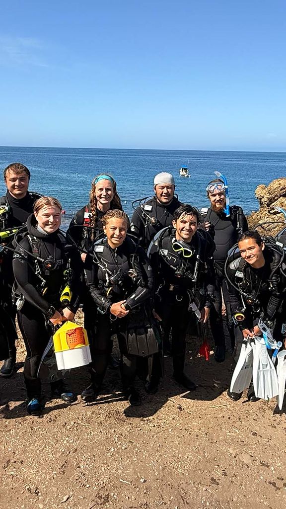 Students in BU’s inaugural Marine Science Career Accelerator Program at Camp Emerald Bay on Catalina Island. Junha Lee (CAS’27) (from left), Harrison Chin (CAS’29), Harrison Carrell, Senior Aquarist, Cindy Belkowiche, Director of the Pennington Marine Science Center, Allison Cinelli (CAS’27), Max Ma (CAS’26), Luis Bello (CAS’26), Julian Eichers (CAS’29), Marielle Legaspi (CAS’27), Robin Muse (CAS’26), Sarah Salinas (CAS’28), and Maddie Lam (CAS’28). Photos by Sarah Das