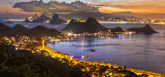 Rio de Jaineiro at night