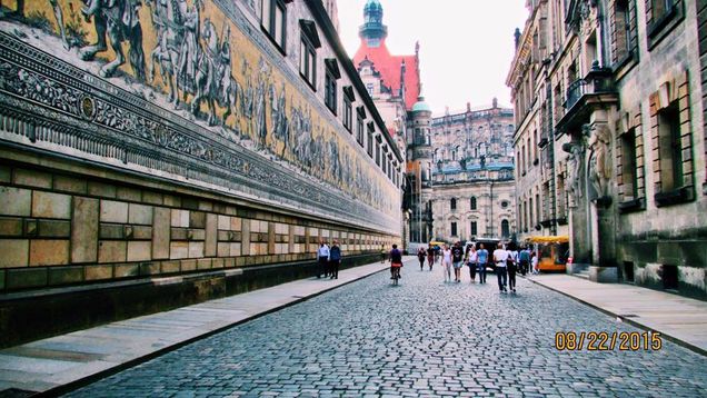In August, soon after arriving in Dresden, my friends and I did some wandering around and found this beautiful wall near the older part of the city "Altstadt," and it inspired us to learn more about it. In German it is called "Fürstenzug" and was painted between 1871-1876 and depicts the rulers of Saxony. The altstadt became my favorite part of town by then end of my trip! 