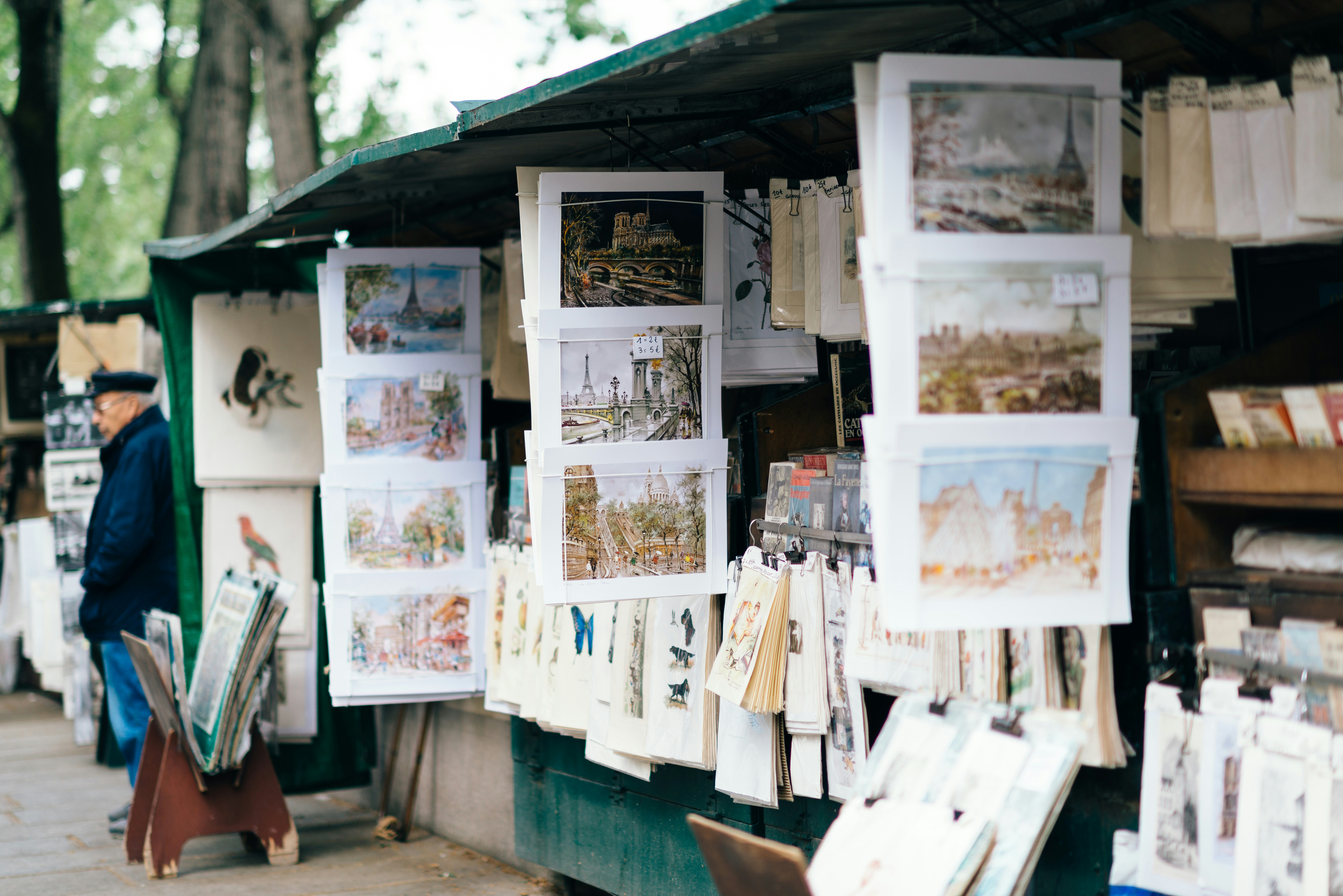 Print stall Paris france