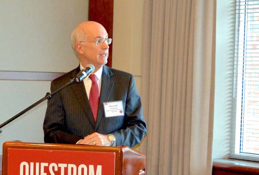 Dean Ken Freeman addressing the audience