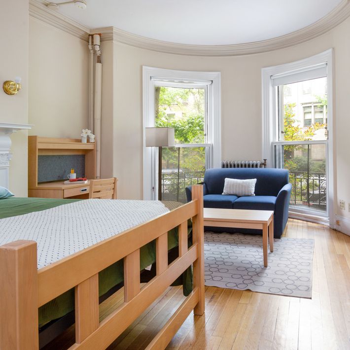Central Campus Graduate Brownstone Residences Boston University Housing
