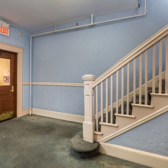 455 park drive lobby