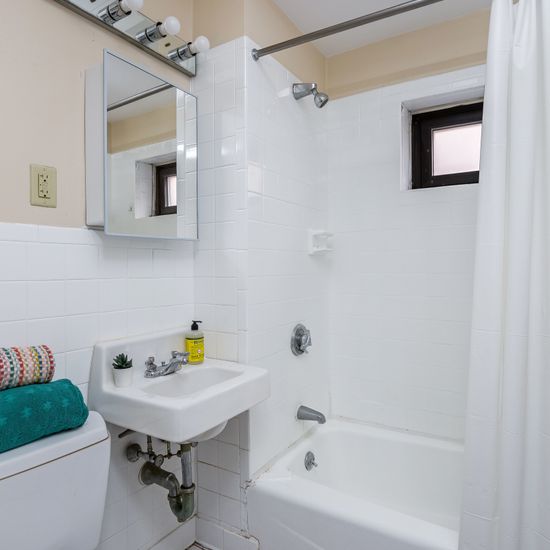 455 park drive bathroom 2