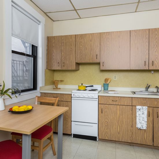 455 park drive kitchen