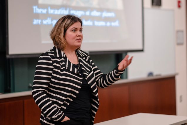 Janet Vertesi (Princeton) speaks at a BUCH-sponsored Seeing and Not Seeing lecture