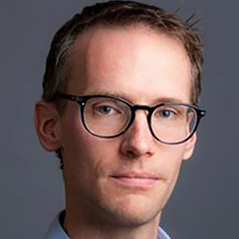Headshot for Darrick Evensen