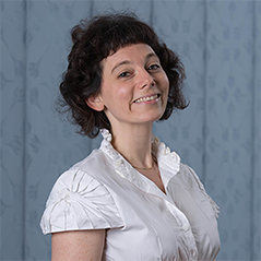 Headshot of Rachel Brule