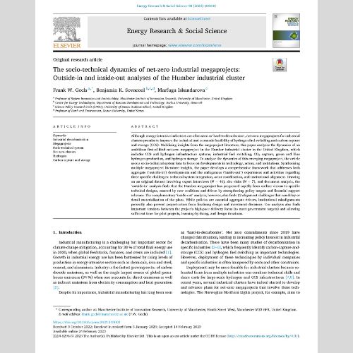 Article cover with title, authors, and abstract