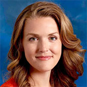 Jennifer Frey Headshot