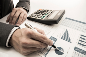 stock-financial-advisor