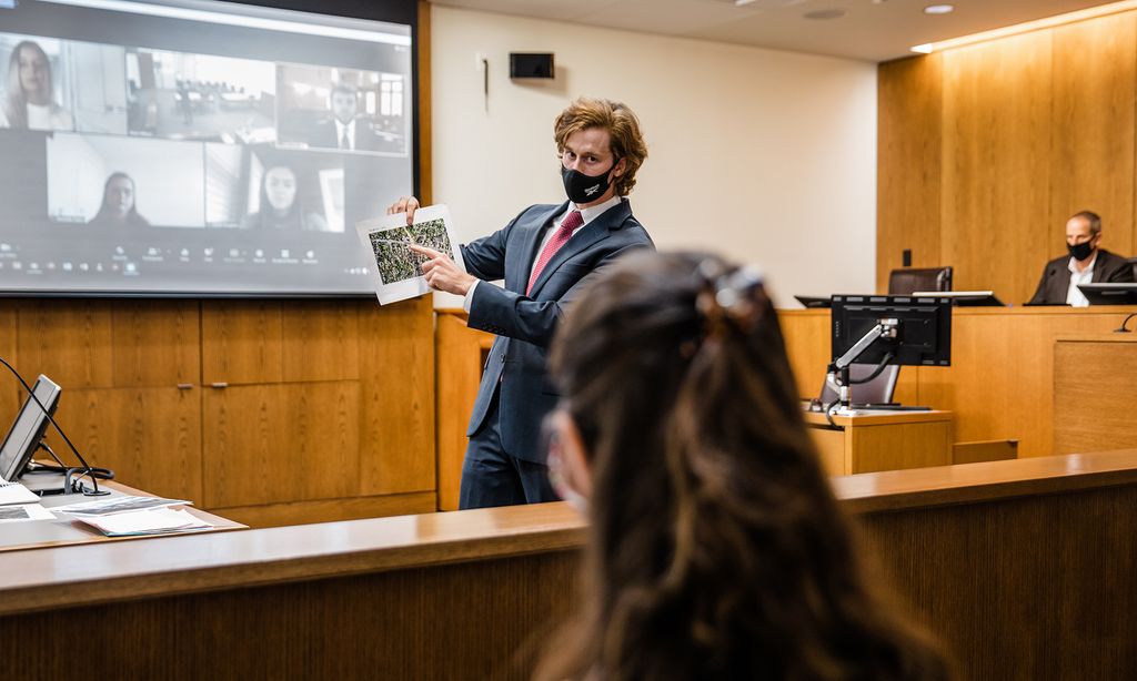 A student presents evidence in a Criminal Law Clinic mock trial
