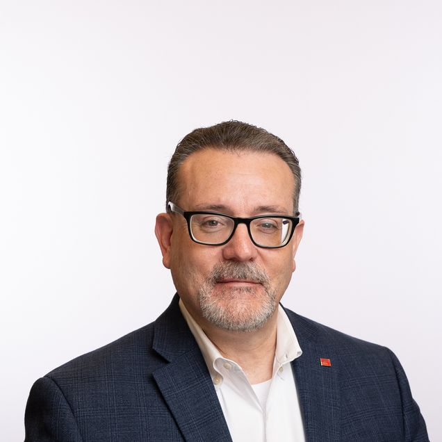 portrait of Sean Noel