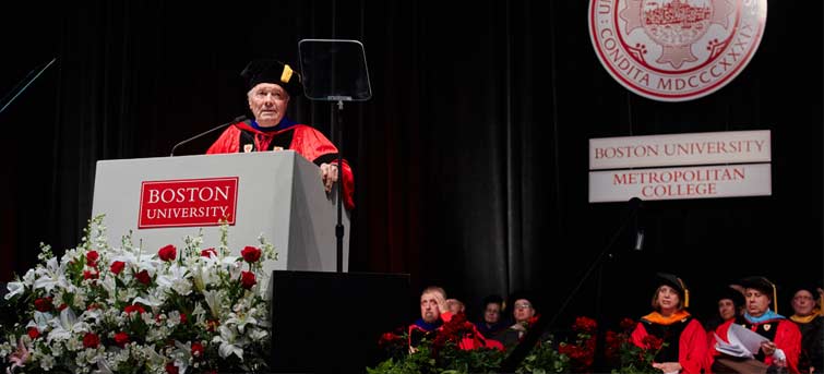Commencement Speaker Pépin’s Recipe for Fulfillment