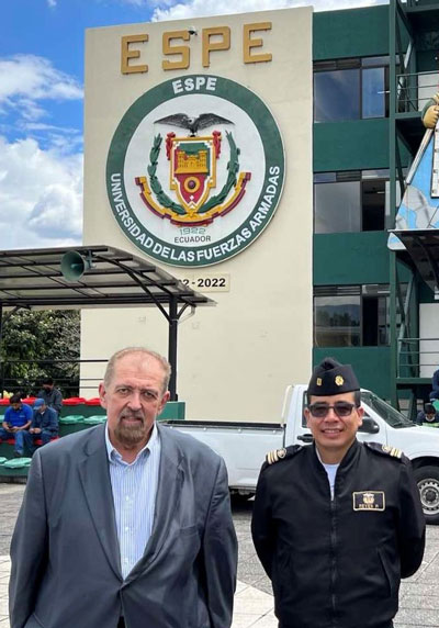 Dr. Chitkushev and CS Chair Reyes