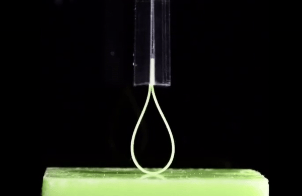 Swelling Adhesion