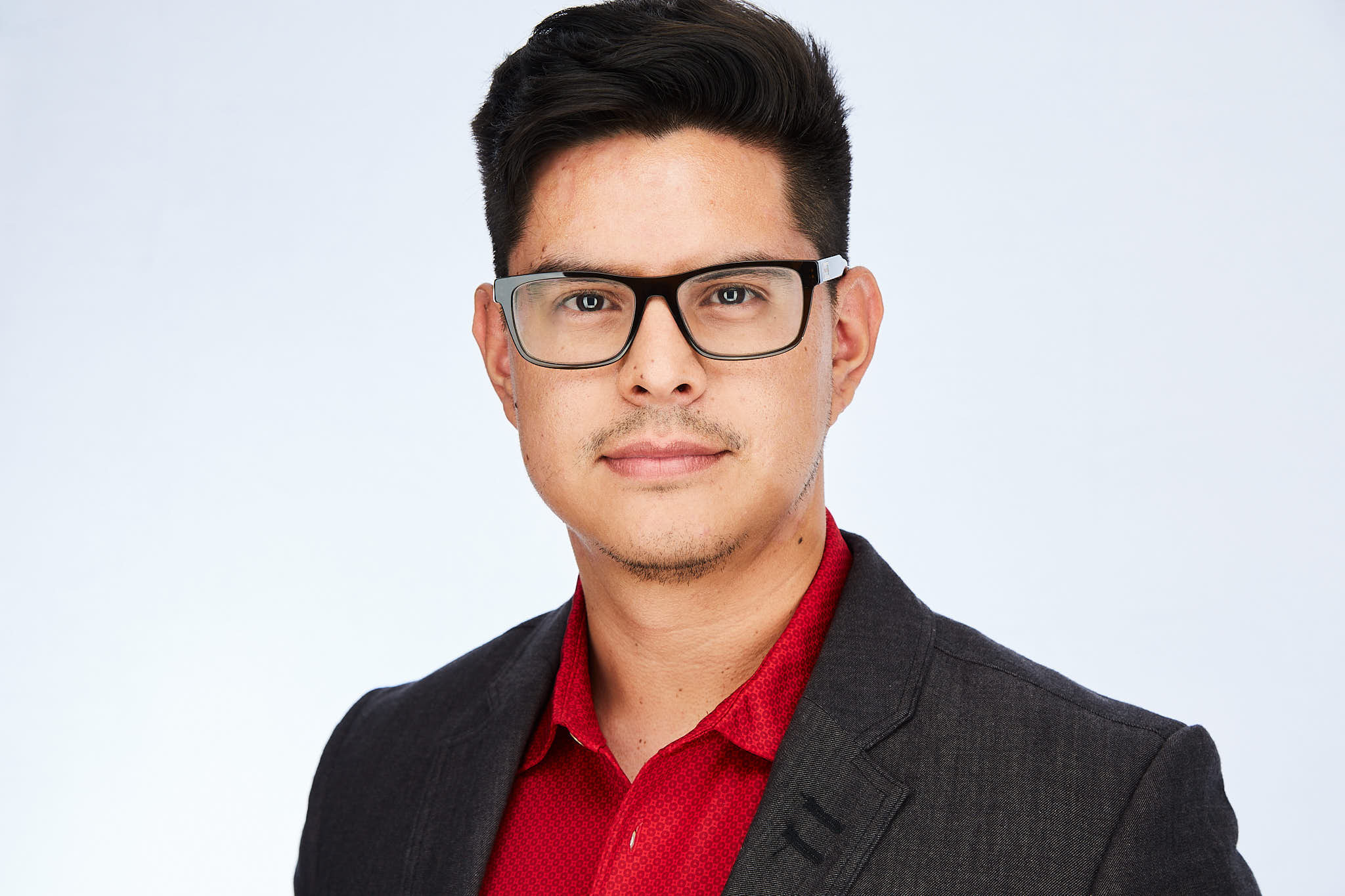 Adrian Perez headshot