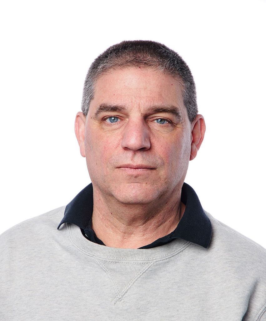 Headshot of Scott Arena