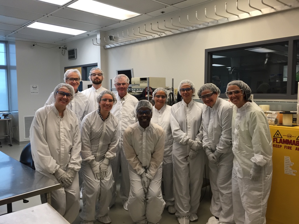 Group picture in cleanroom