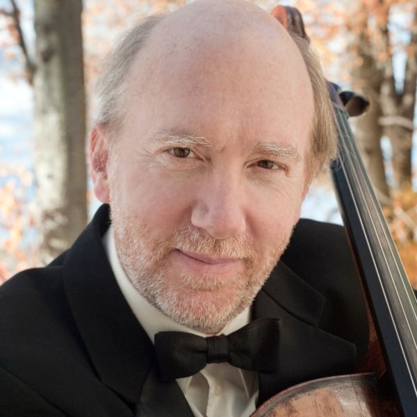 Michael Reynolds headshot