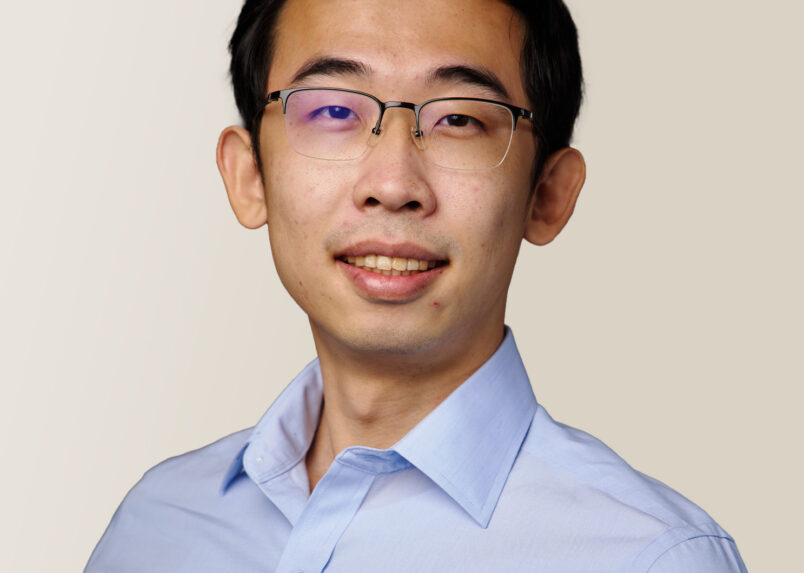 Jinglong Zhao
