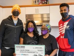 Meet Shironda White MBA’18, Founder, CEO, and Original Baker of Cupcake Therapy