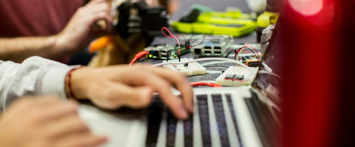 15-9239-HACKATHON-015