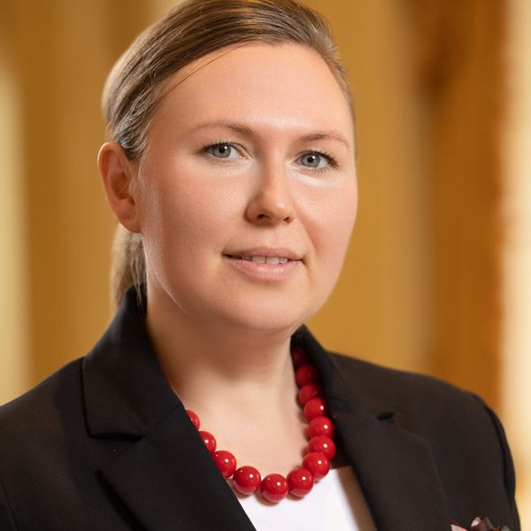 Headshot of Daria Ivlela