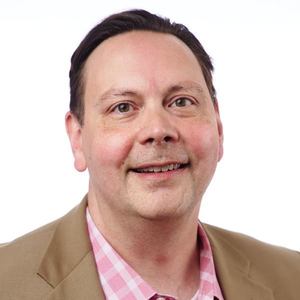 Headshot of Steven J. Sandage