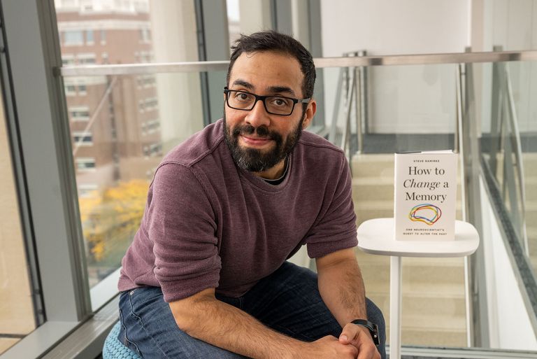 BU neuroscientist Steve Ramirez next to his book How to Change a Memory