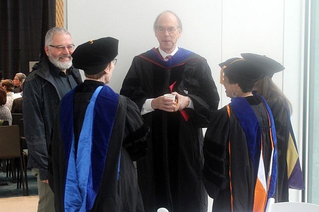 Photo of Faculty