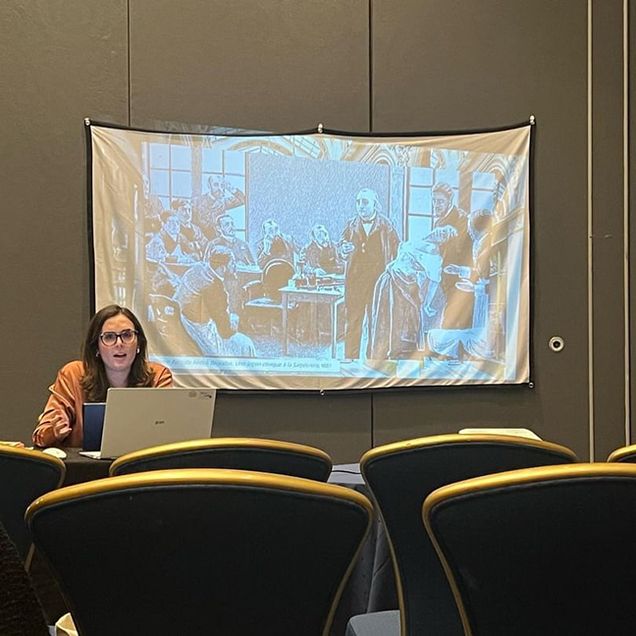 Eleonora Mancuso Presenting at a Conference