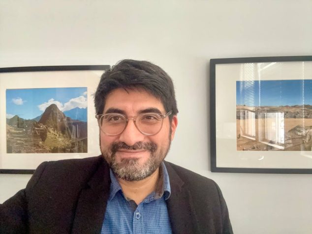 Photo of Carlos Villacorta