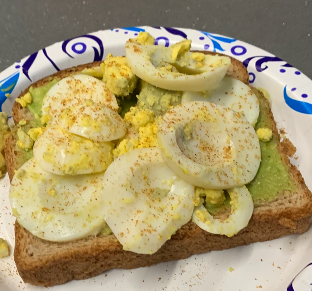 To show the final result of making the Breakfast Toast.
