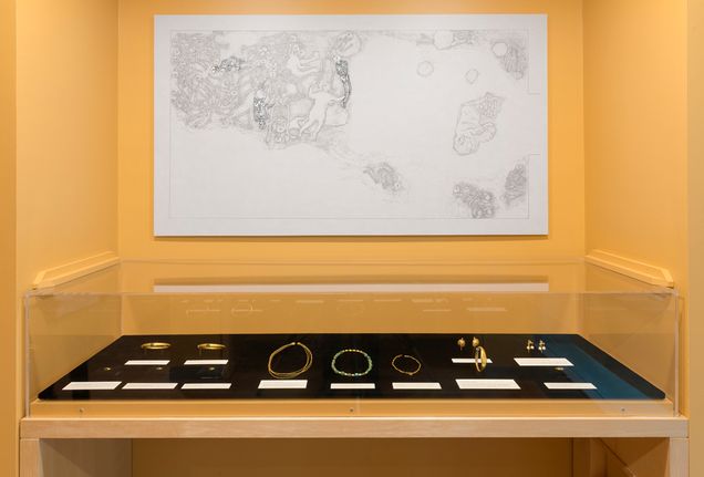 Jewelry and plan of the skeletal remains found in a storage room at Oplontis B. Photography by Stephen Petegorsky for Smith College Museum of Art.