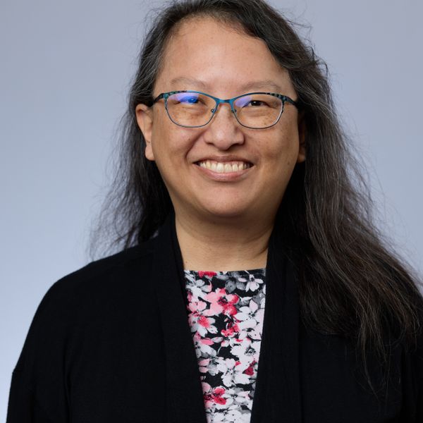 Photo of Yvonne Mark