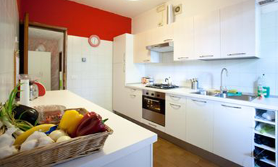 Associazione-Mimosa-mixed-gender-shelter-kitchen