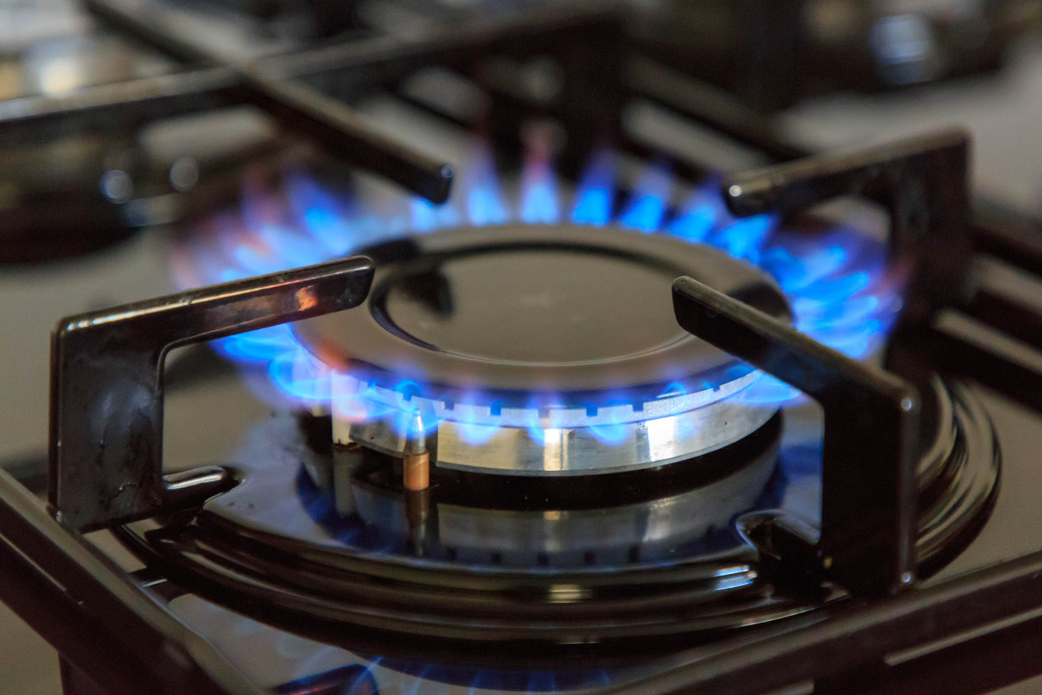Gas stove health concerns were subject to government scrutiny in the 1980s  - Vox