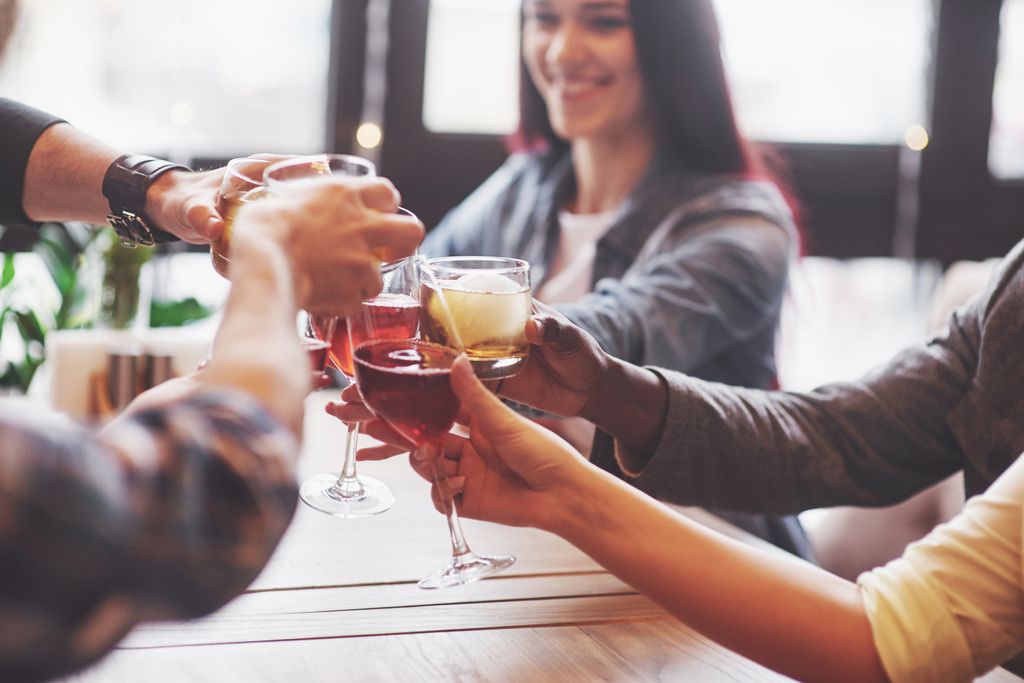 Is Drinking Always Bad Exploring The Positive Phase Of Alcohol Consumption - 47ie8sa