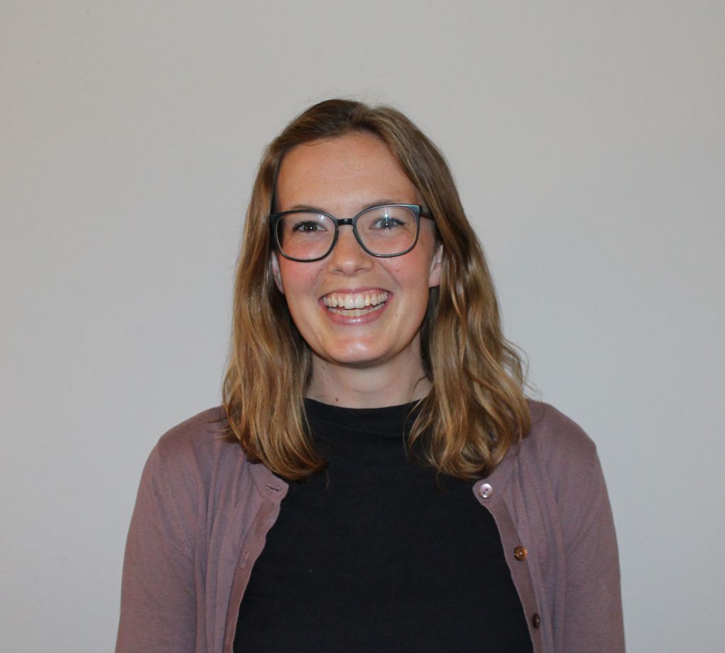 Headshot of Margaret Lind