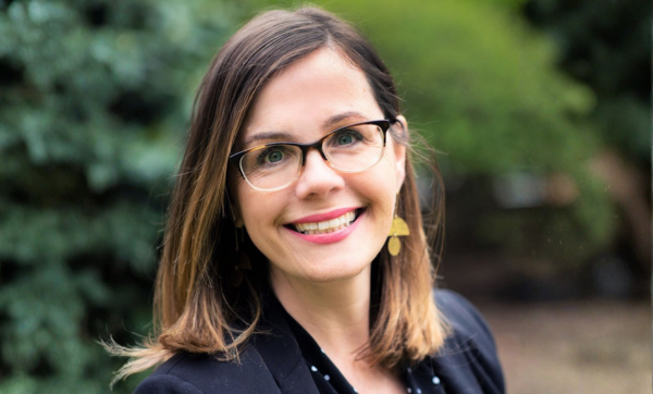 Headshot of Caroline O'Shea
