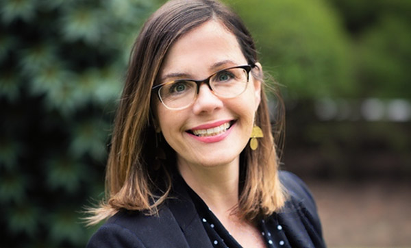 Headshot of Caroline O'Shea