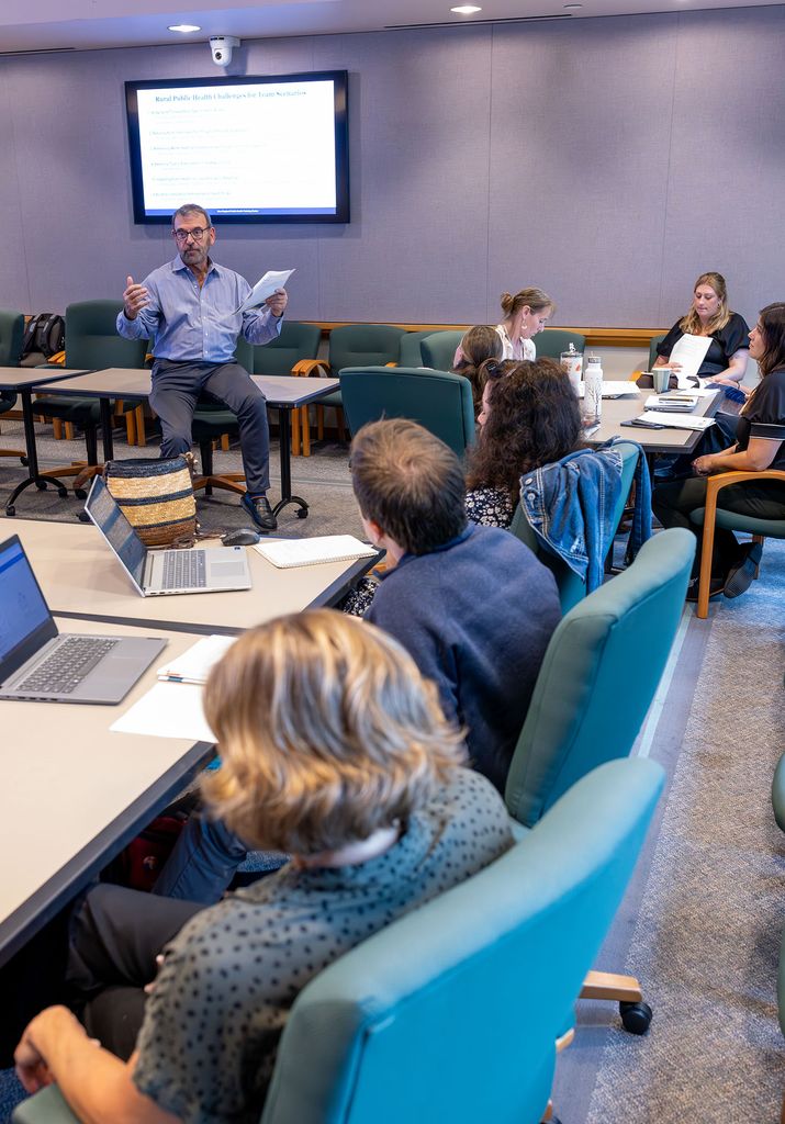 Daniel Merrigan describes the rural public health challenge scenarios to the 2025 RHLI participants. Photo: Lars Blackmore